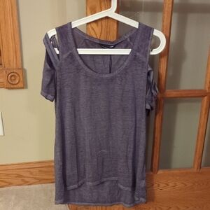 Rock & Republic Heathered Purple Cold Shoulder Tee